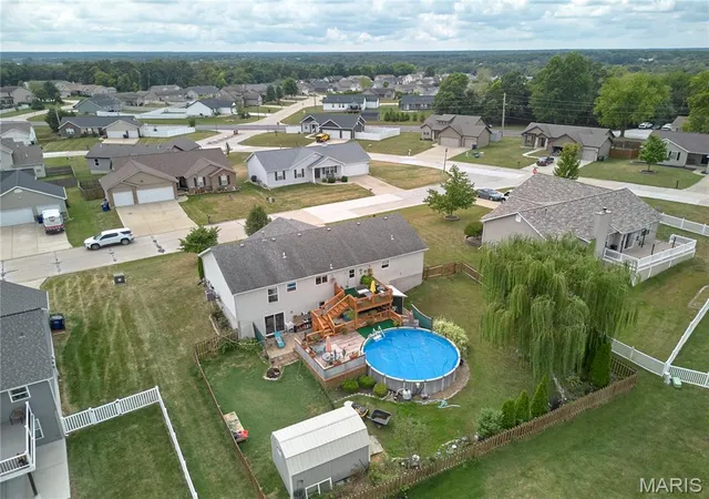 Photo 4 of Single family home for sale at 511 Glen Eagle Dr, Troy, MO 63379 | MLS# MIS26058890 | Listing updated on 2026-10-05