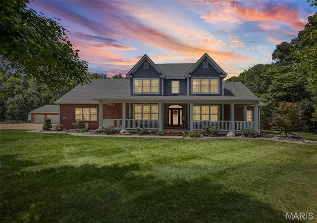 Photo 1 of Sale Pending at 11224 Shade Tree Ln, Highland, IL 62249 | MLS# MIS26058896 | Listing updated on 2026-10-07