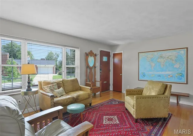 Photo 2 of Single family home for sale at 5909 Childress Ave, Saint Louis, MO 63109 | MLS# MIS26058905 | Listing updated on 2026-09-23