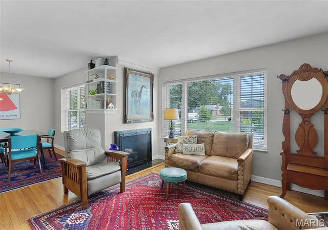 Photo 3 of Single family home for sale at 5909 Childress Ave, Saint Louis, MO 63109 | MLS# MIS26058905 | Listing updated on 2026-09-23