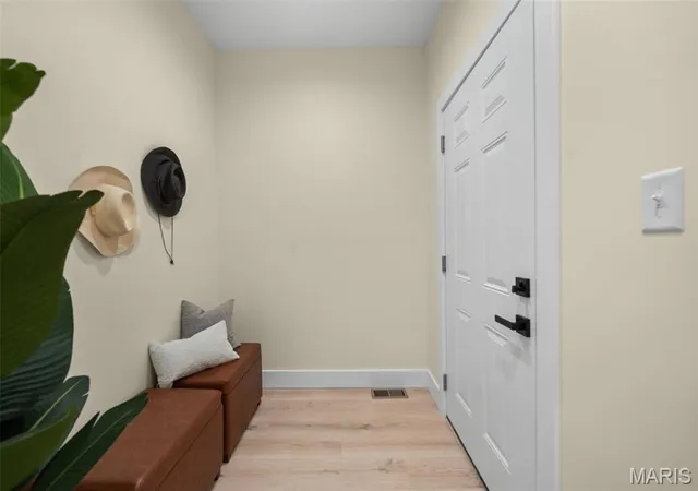 Photo 3 of Single family home for sale at 626 Beatrice Ave, Saint Louis, MO 63125 | MLS# MIS26058906 | Listing updated on 2026-09-21