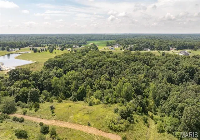 Photo 2 of Land for sale at Tract 2 Garnet Rd, Carlinville, IL 62626 | MLS# MIS26058907 | Listing updated on 2026-09-21