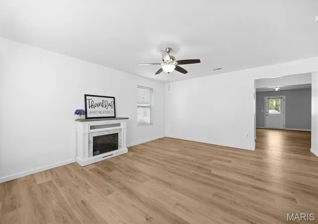 Photo 3 of Single family home for sale at 455 Falling Leaf Way, Mascoutah, IL 62258 | MLS# MIS26058932 | Listing updated on 2026-10-06