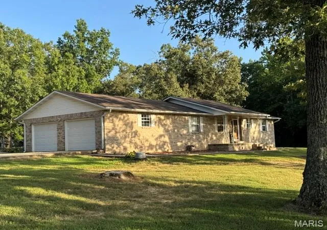 Photo 1 of Single family home for sale at 7098 Hwy T, Poplar Bluff, MO 63901 | MLS# MIS26058937 | Listing updated on 2026-09-17