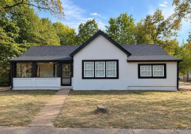 Photo 1 of Single family home for sale at 954 Mary St, Poplar Bluff, MO 63901 | MLS# MIS26058949 | Listing updated on 2026-09-12