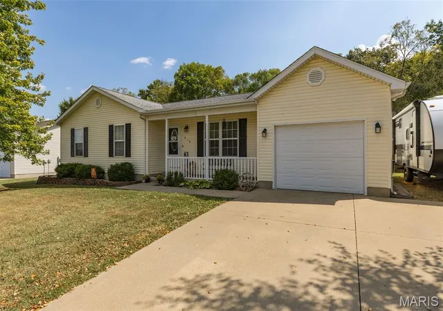 Photo 2 of Single family home for sale at 619 Houser St, Park Hills, MO 63601 | MLS# MIS26058953 | Listing updated on 2026-09-25