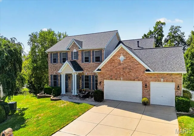Photo 2 of Single family home for sale at 75 Hesters Ct, Saint Charles, MO 63304 | MLS# MIS26058954 | Listing updated on 2026-09-19