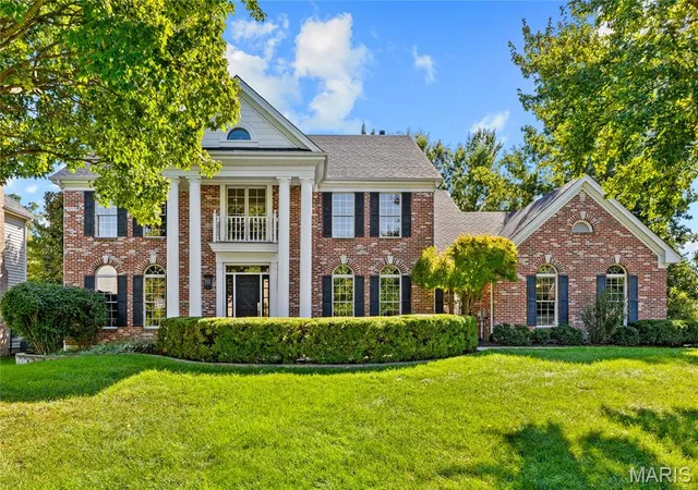 Single family home for sale at 1748 Stifel Ln Dr, Chesterfield, MO 63017 | MLS# MIS26058988