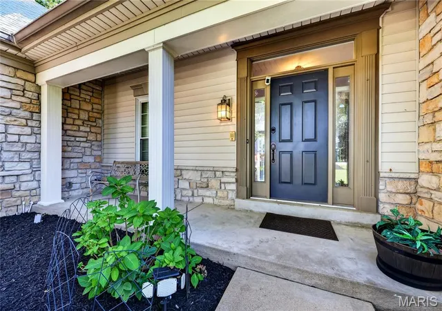 Photo 3 of Single family home for sale at 17711 Birch Leaf Ct, Wildwood, MO 63005 | MLS# MIS26059017 | Listing updated on 2026-10-06