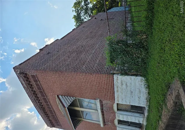 Photo 3 of Single family home for sale at 6223 Pennsylvania Ave, Saint Louis, MO 63111 | MLS# MIS26059022 | Listing updated on 2026-09-15