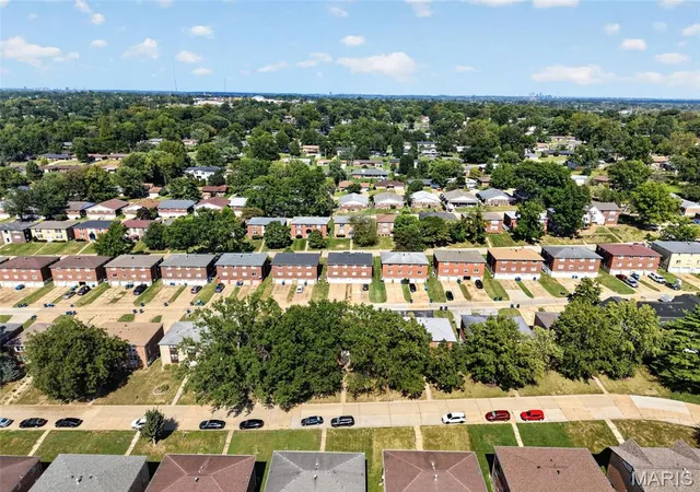 Photo 76 of Multi family home for sale at 10031 Willdan Dr, Saint Louis, MO 63123 | MLS# MIS26059028 | Listing updated on 2026-09-14