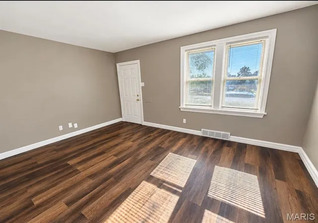 Photo 2 of Single family home for sale at 2205 Brown Rd, Saint Louis, MO 63114 | MLS# MIS26059031 | Listing updated on 2026-09-21