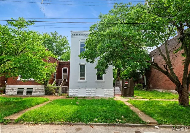 Photo 2 of Single family home for sale at 3650 Salena St, Saint Louis, MO 63118 | MLS# MIS26059032 | Listing updated on 2026-09-12