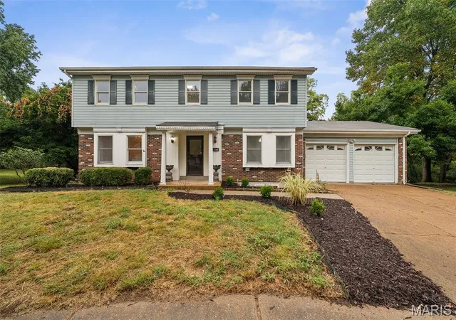 Single family home for sale at 12768 Highstone Dr, Saint Louis, MO 63146 | MLS# MIS26059033