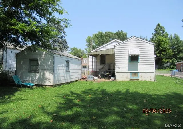 Photo 4 of Single family home for sale at 210 Habecking Dr, Saint Louis, MO 63137 | MLS# MIS26059055 | Listing updated on 2026-09-13