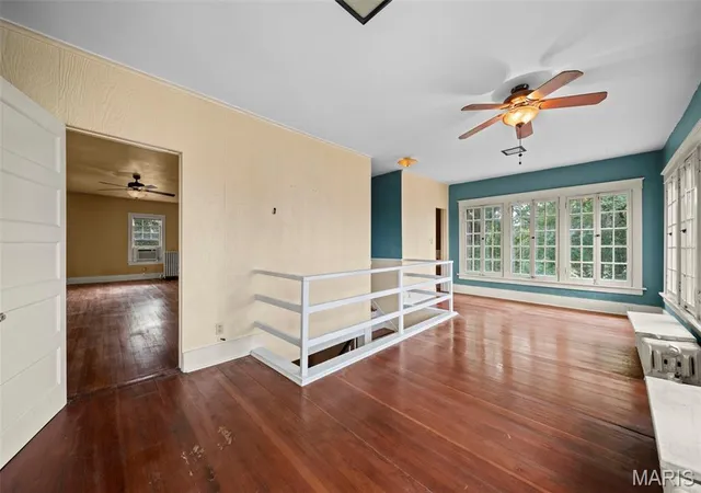 Photo 3 of Single family home for sale at 9914 Parkway Dr, Saint Louis, MO 63137 | MLS# MIS26059079 | Listing updated on 2026-09-18