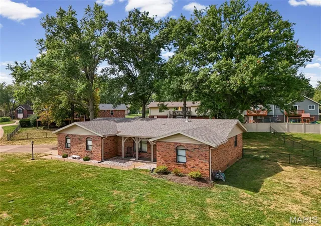 Photo 2 of Single family home for sale at 7055 Honey Ln, Saint Louis, MO 63129 | MLS# MIS26059106 | Listing updated on 2026-09-13