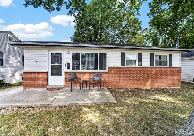 Photo 1 of Single family home for sale at 7734 Elton St, Saint Louis, MO 63123 | MLS# MIS26059151 | Listing updated on 2026-09-28