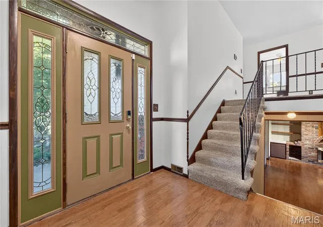 Photo 2 of Single family home for sale at 31 Buckingham Dr, Washington, MO 63090 | MLS# MIS26059162 | Listing updated on 2026-09-30