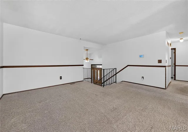 Photo 4 of Single family home for sale at 31 Buckingham Dr, Washington, MO 63090 | MLS# MIS26059162 | Listing updated on 2026-09-30