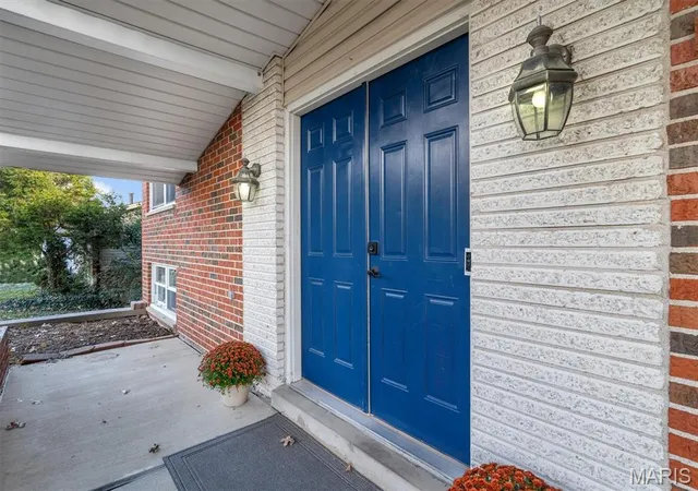 Photo 2 of Single family home for sale at 4432 Mattis Rd, Saint Louis, MO 63128 | MLS# MIS26059193 | Listing updated on 2026-09-23