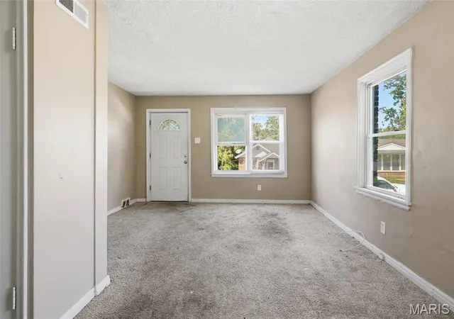Photo 3 of Single family home for sale at 4502 June Ave, Saint Louis, MO 63121 | MLS# MIS26059199 | Listing updated on 2026-09-17