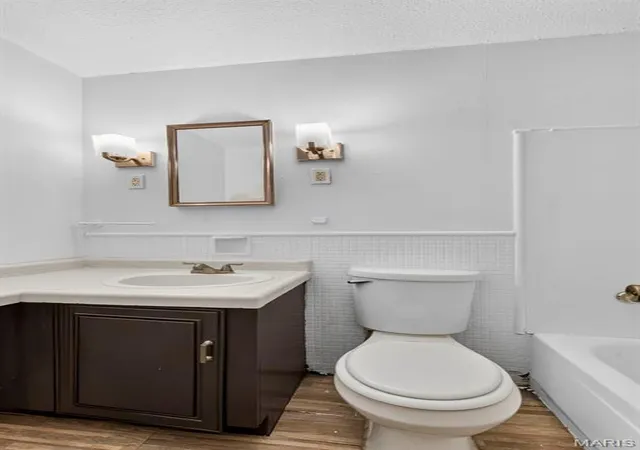 Photo 3 of Condo for sale at 8724 Santa Bella Dr #H, Hazelwood, MO 63042 | MLS# MIS26059206 | Listing updated on 2026-09-19