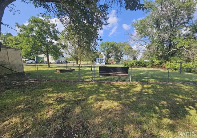 Photo 2 of Single family home for sale at 303 W Reid St, Holliday, MO 65258 | MLS# MIS26059219 | Listing updated on 2026-09-30