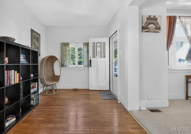Photo 3 of Single family home for sale at 8304 Buchanan Ave, Saint Louis, MO 63114 | MLS# MIS26059221 | Listing updated on 2026-10-01