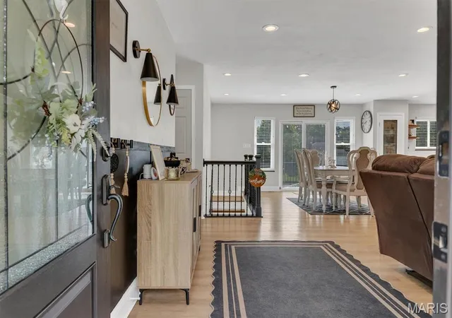 Photo 3 of Single family home for sale at 2732 Cathedral Dr, Saint Louis, MO 63129 | MLS# MIS26059229 | Listing updated on 2026-09-19