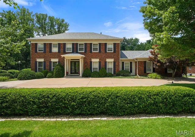 Single family home for sale at 233 Brooktrail Ct, Saint Louis, MO 63141 | MLS# MIS26059242