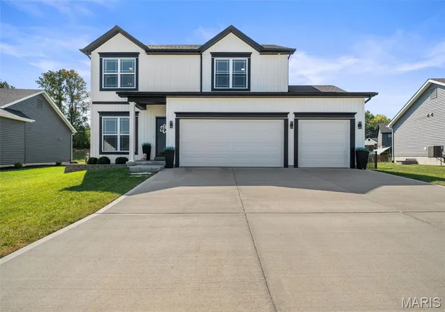 Photo 1 of Single family home for sale at 536 Lakewood Dr, Moscow Mills, MO 63362 | MLS# MIS26059260 | Listing updated on 2026-09-18