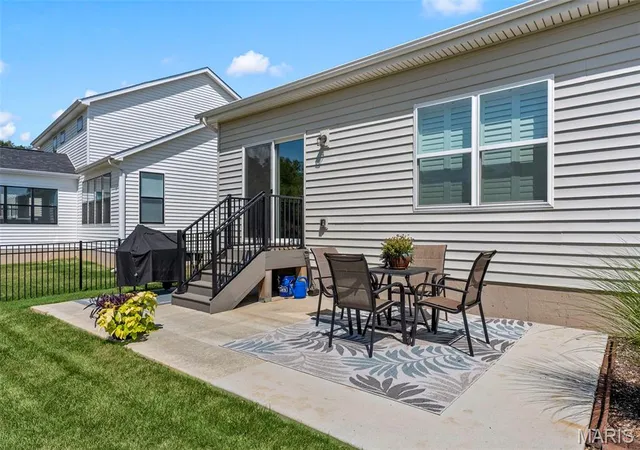 Photo 4 of Single family home for sale at 164 Cedarstone Dr, O Fallon, MO 63368 | MLS# MIS26059266 | Listing updated on 2026-10-06