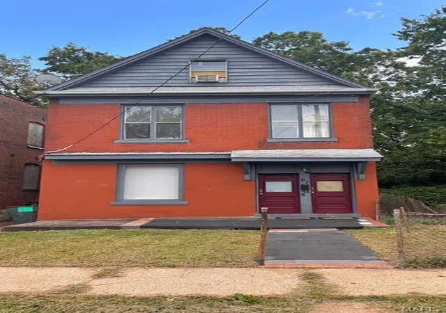 Photo 1 of Multi family home for sale at 6128 Ridge Ave, Saint Louis, MO 63133 | MLS# MIS26059275 | Listing updated on 2026-10-07