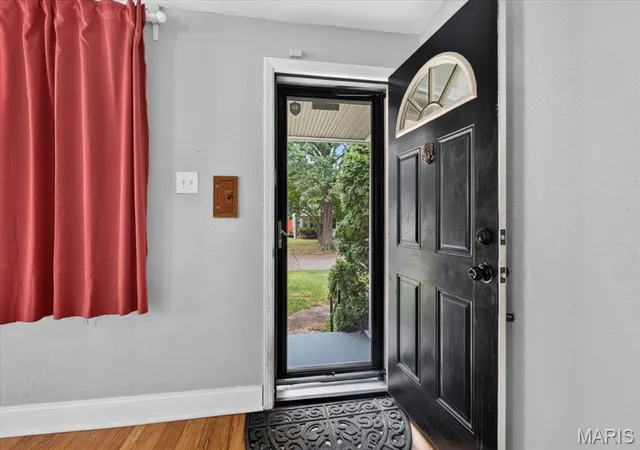 Photo 3 of Sale Pending at 1971 Vinita Dr, Saint Louis, MO 63114 | MLS# MIS26059297 | Listing updated on 2026-10-05