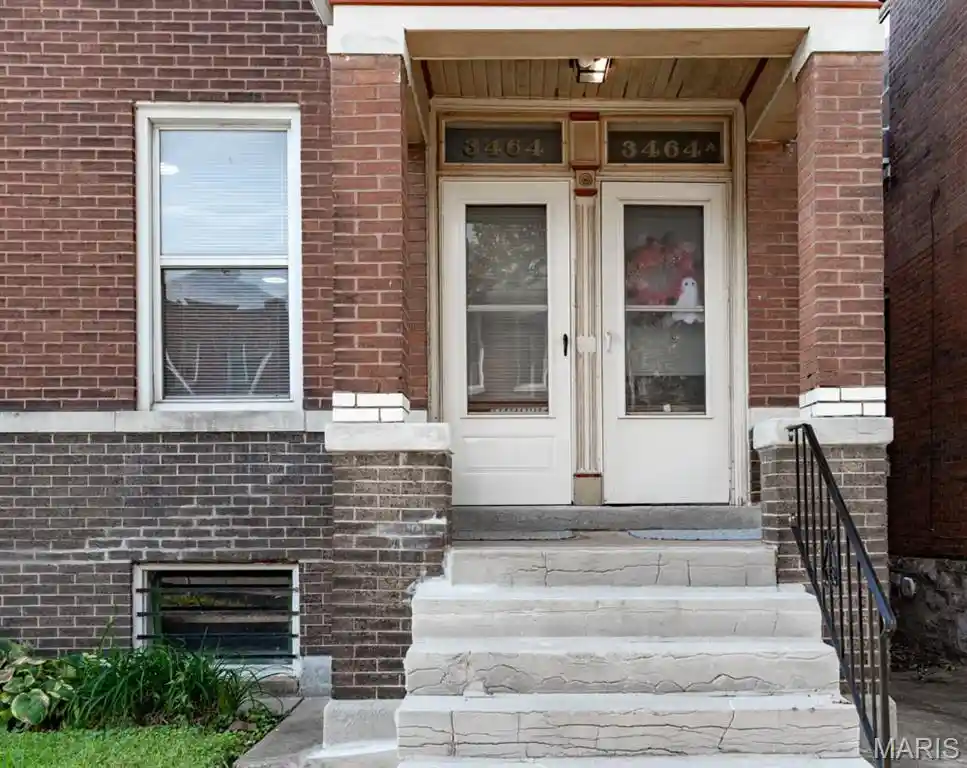 Listing Photo 1 - Condo for sale in 3464 /3464 A Montana St located at 3464 /3464 A Montana St, Saint Louis, MO 63118 - Unit #1&2