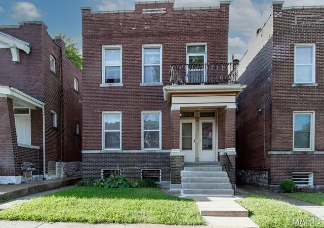 Photo 2 of Multi family home for sale at 3464 /3464 A Montana St #1&2, Saint Louis, MO 63118 | MLS# MIS26059301 | Listing updated on 2026-09-25
