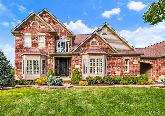 Photo 1 of Single family home for sale at 11719 Lindemere Dr, Saint Louis, MO 63131 | MLS# MIS26059366 | Listing updated on 2026-10-22