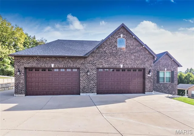 Photo 1 of Single family home for sale at 5046 Warren Rd, Imperial, MO 63052 | MLS# MIS26059388 | Listing updated on 2026-10-05