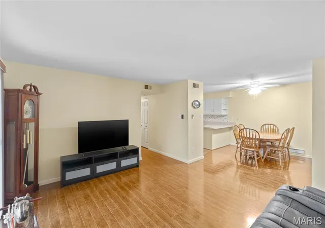 Photo 3 of Sale Pending at 1660 Blue Ridge Dr #A, Saint Louis, MO 63125 | MLS# MIS26059392 | Listing updated on 2026-10-07
