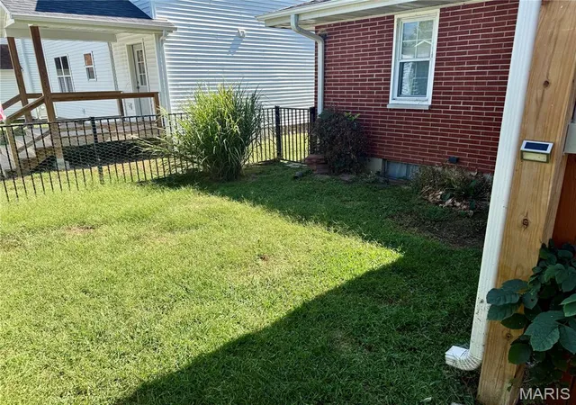 Photo 4 of Single family home for sale at 929 N 4th Street, Breese, IL 62230 | MLS# MIS26059399 | Listing updated on 2026-10-06