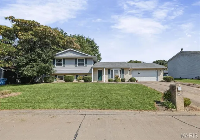 Photo 3 of Single family home for sale at 531 Whip Poor Will St, Troy, IL 62294 | MLS# MIS26059415 | Listing updated on 2026-09-18
