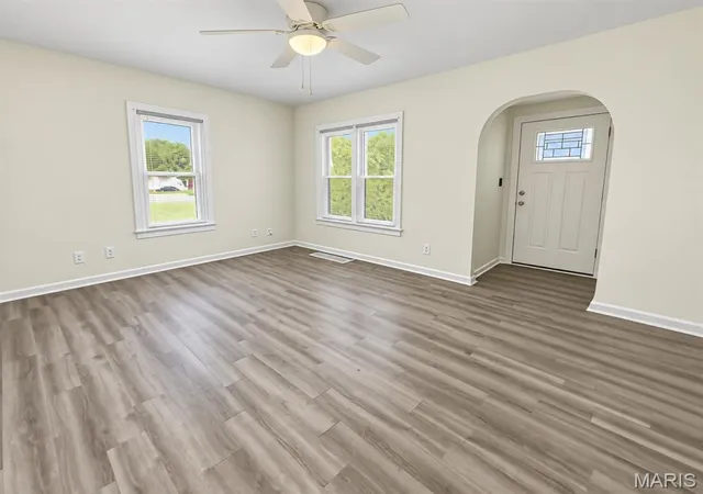 Photo 1 of Single family home for sale at 2108 Main St, Alton, IL 62002 | MLS# MIS26059420 | Listing updated on 2026-09-18