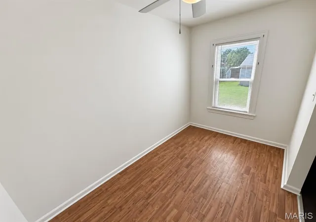 Photo 4 of Single family home for sale at 2108 Main St, Alton, IL 62002 | MLS# MIS26059420 | Listing updated on 2026-09-18