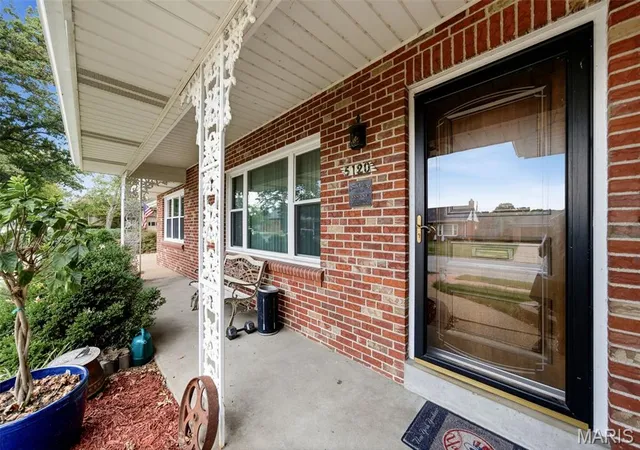 Photo 2 of Single family home for sale at 5120 Mccausland Ave, Saint Louis, MO 63109 | MLS# MIS26059421 | Listing updated on 2026-10-10