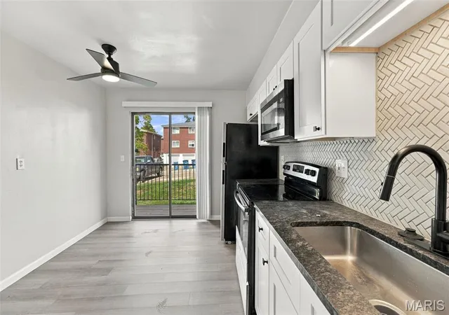 Listing Photo 5 - Condo for sale in building located at 10003 Willdan Dr, Saint Louis, MO 63123