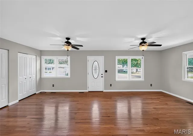 Photo 3 of Single family home for sale at 214 Williams St, Fredericktown, MO 63645 | MLS# MIS26059459 | Listing updated on 2026-10-02