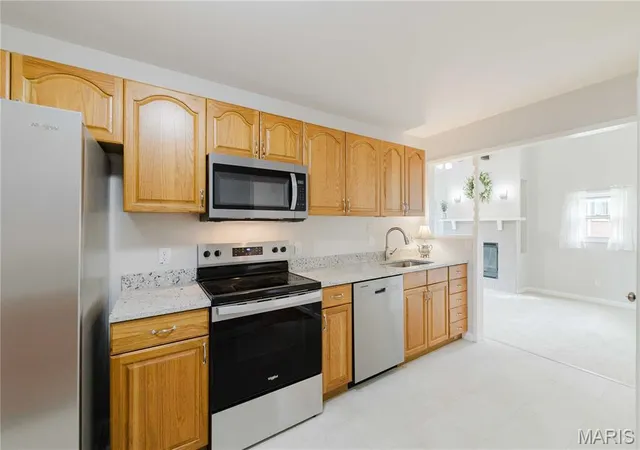 Photo 3 of Single family home for sale at 6 Citation Ct, Florissant, MO 63033 | MLS# MIS26059466 | Listing updated on 2026-09-19