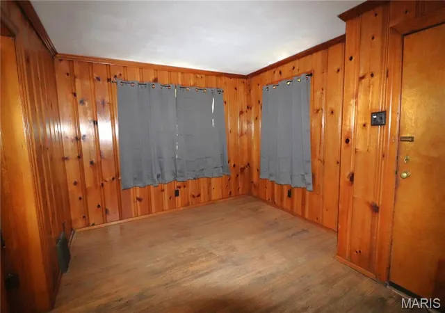 Photo 3 of Single family home for sale at 909 W Main St, Collinsville, IL 62234 | MLS# MIS26059471 | Listing updated on 2026-09-24