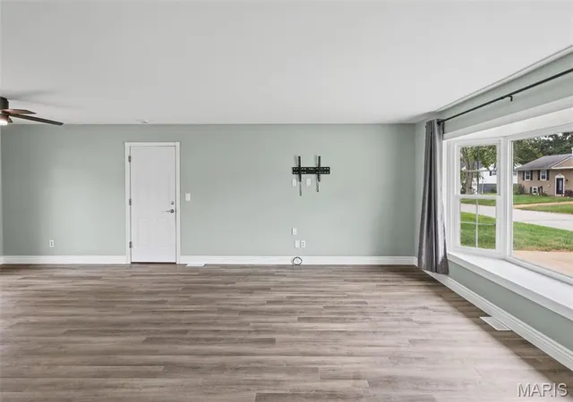 Photo 3 of Single family home for sale at 1104 N Yale Dr, O Fallon, IL 62269 | MLS# MIS26059472 | Listing updated on 2026-10-06